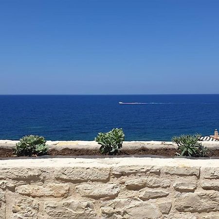 Zefyros Suite , Seafront Retreat ! Pánormos Esterno foto