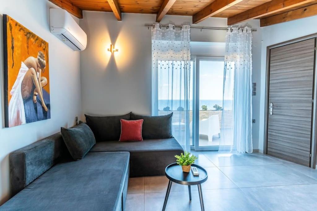 Zefyros Suite , Seafront Retreat ! Pánormos Esterno foto
