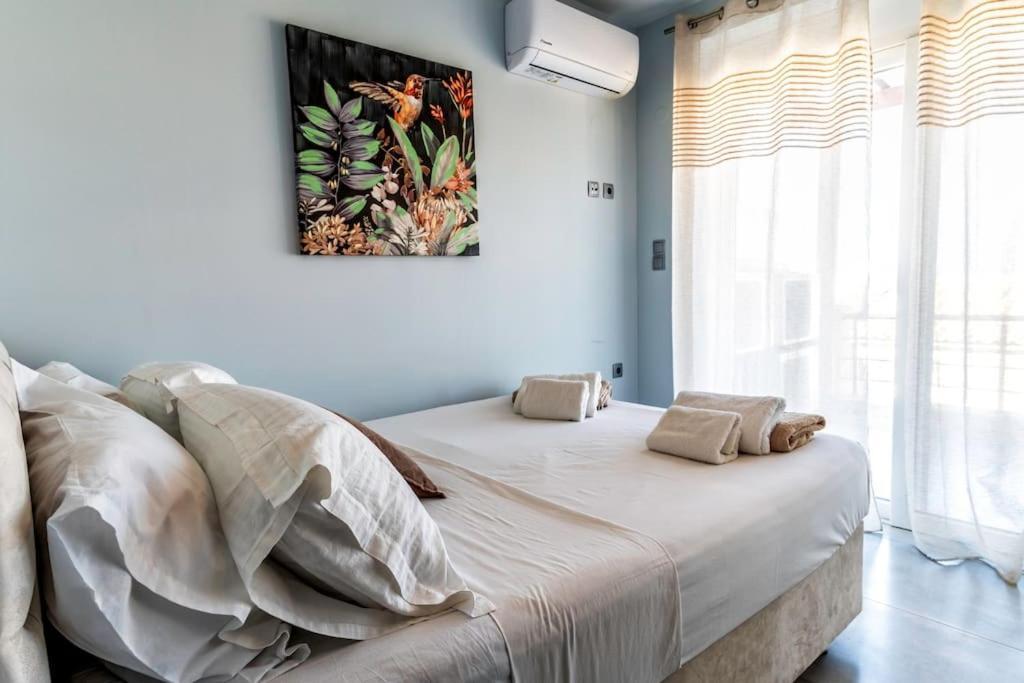 Zefyros Suite , Seafront Retreat ! Pánormos Esterno foto